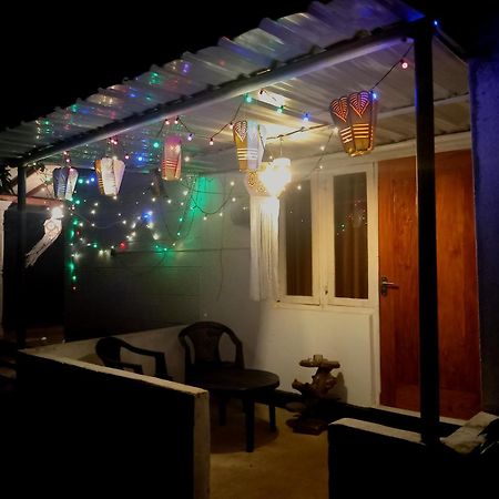 Fly Infinity - Home Stay Kandy Exterior photo