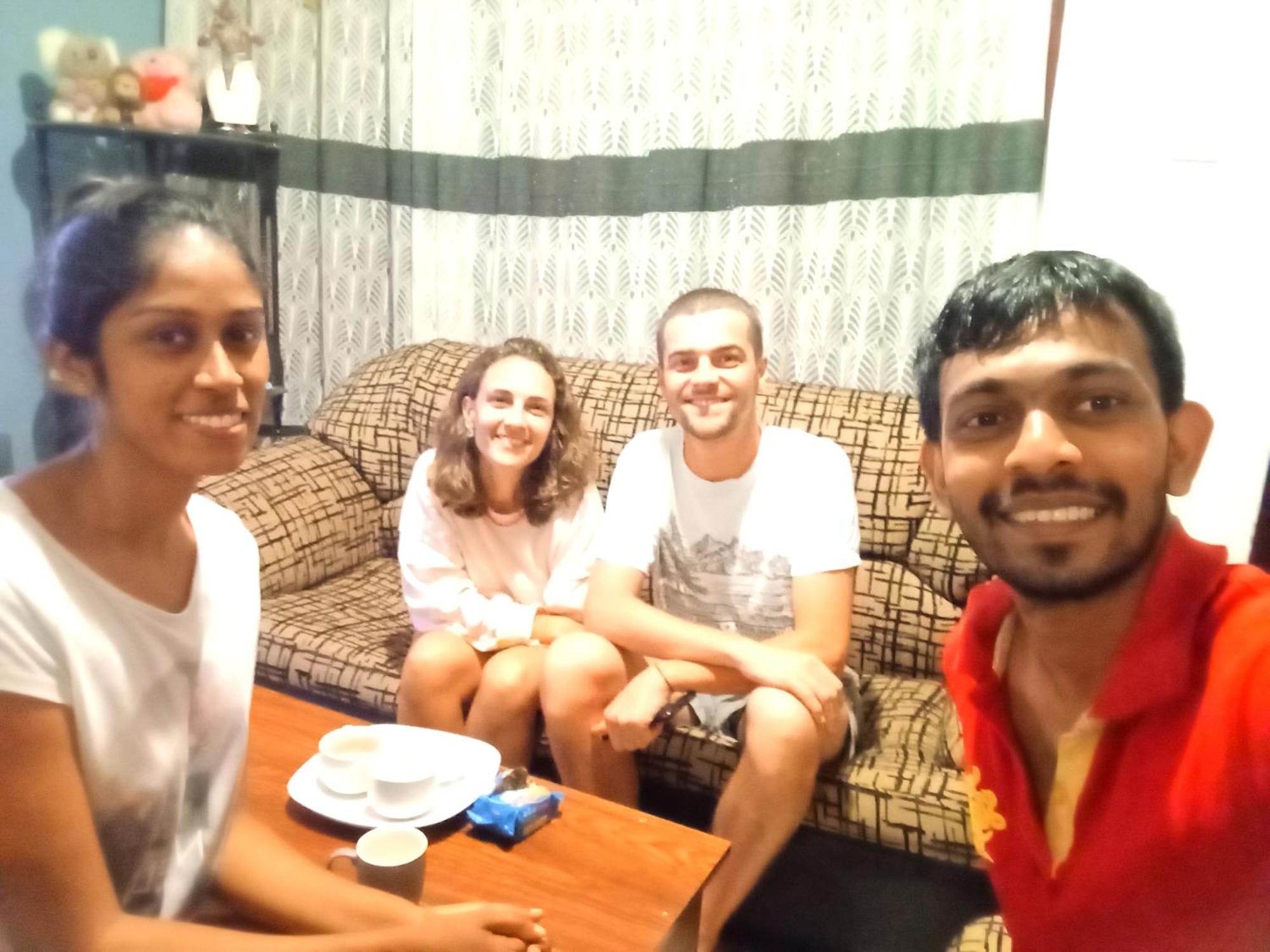 Fly Infinity - Home Stay Kandy Exterior photo
